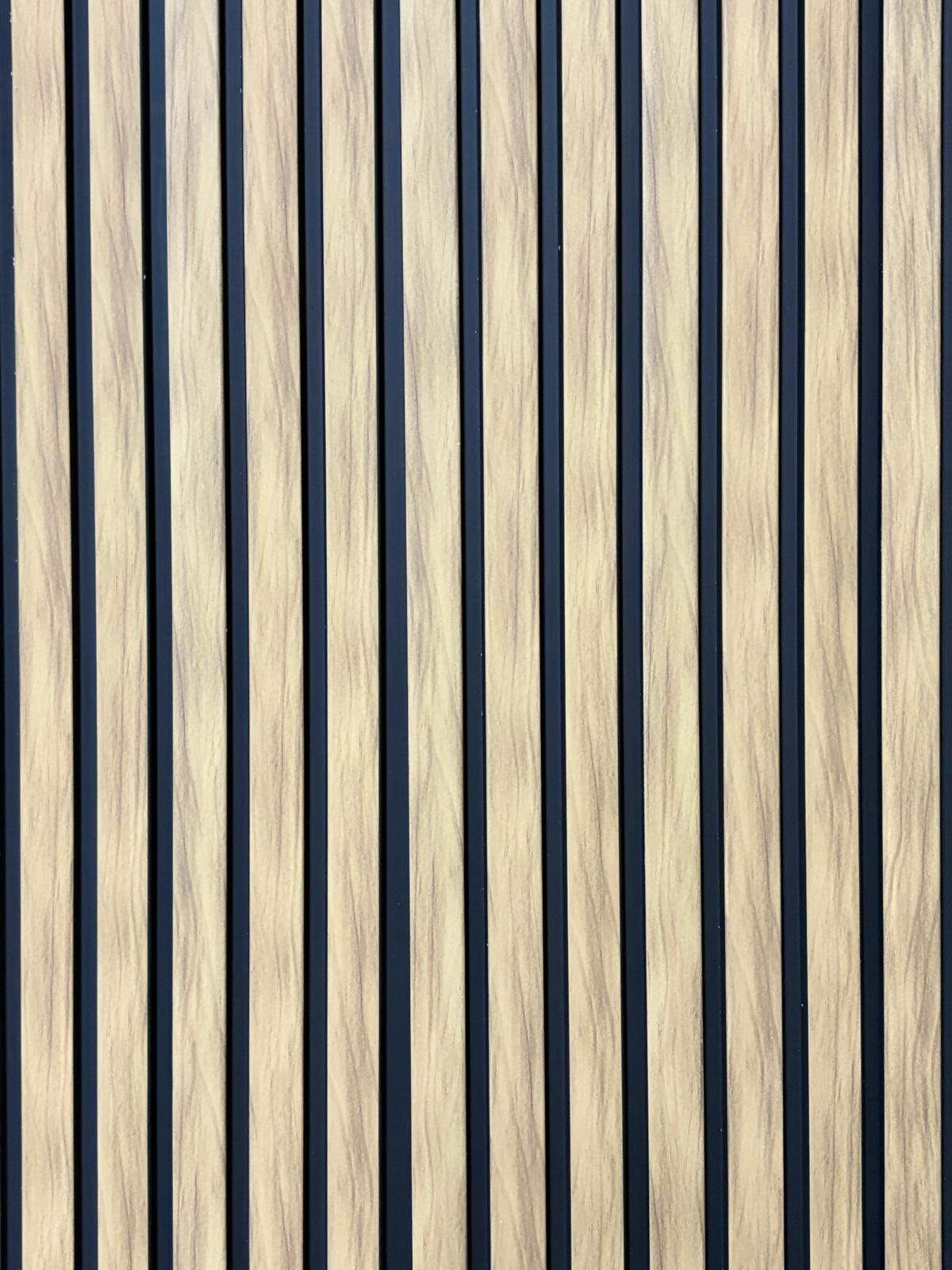 Medium Oak 600mm Pack, Composite Slat Panel 100% Waterproof (Pack of 5)