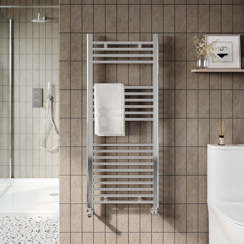 Strike 600X1200 Towel Rail